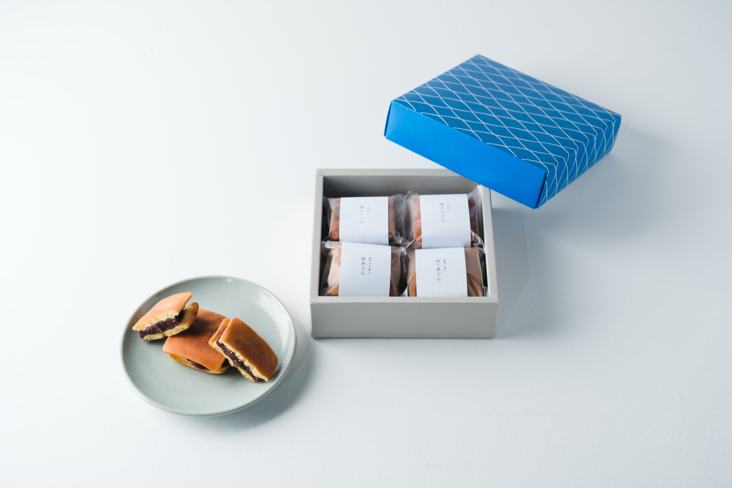 どら焼き専門店　湯ノ塩の定番4個セットが通販・お取り寄せできる。